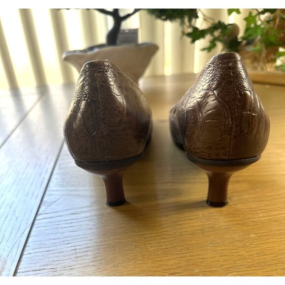 Enzo Angiolini 10 Brown Faux Crocodile Kitten Heel Shoes Buckle Detail EA Flexo - Picture 4 of 6